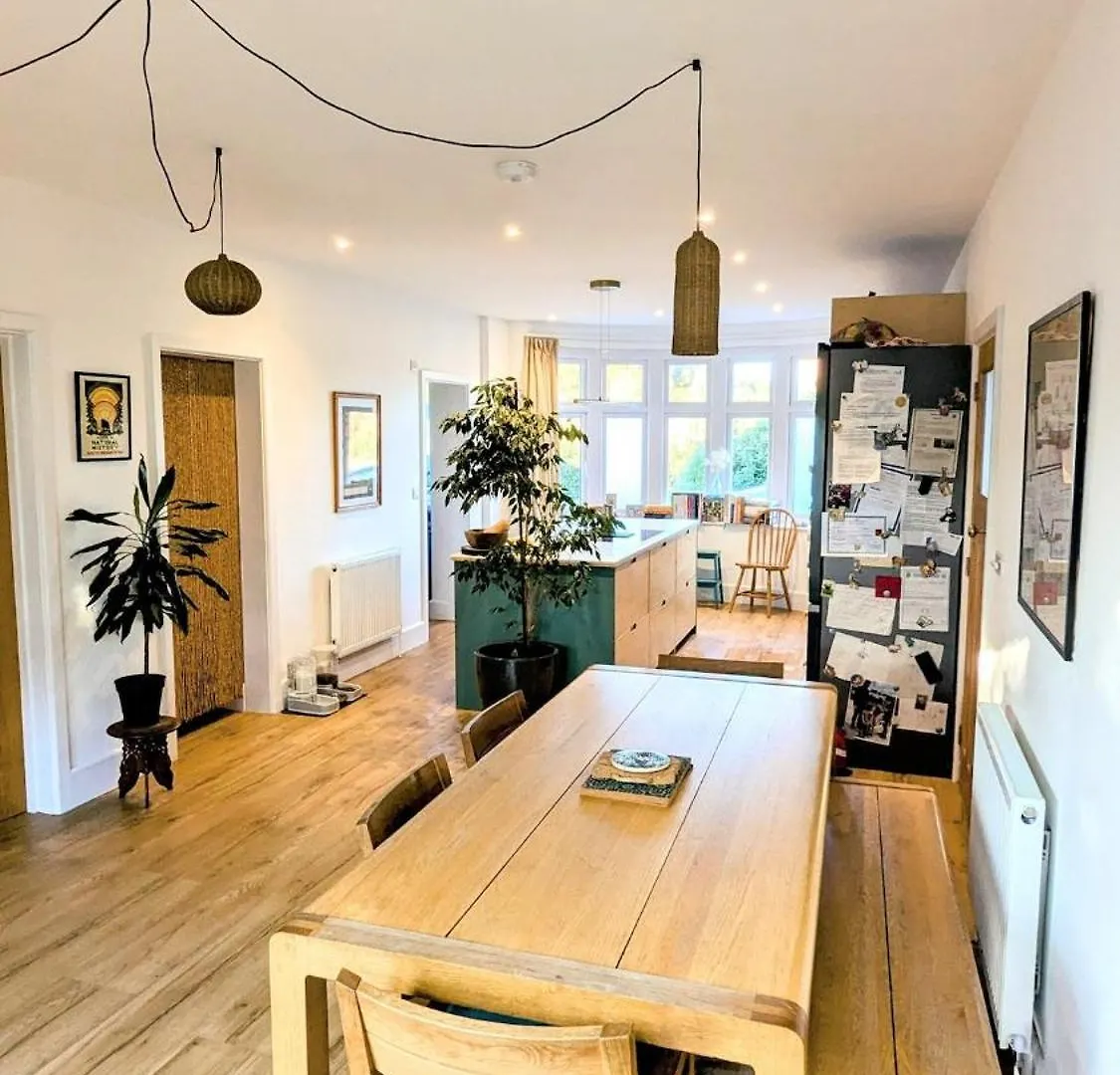 Seaside Family Home Bournemouth Holiday home